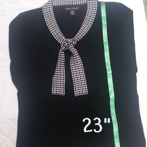 Designers Originals Sz PM Black Sweater Top